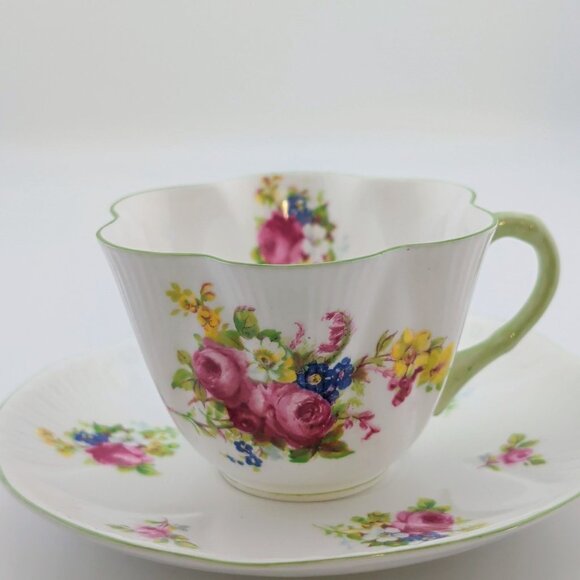 Shelley China Hulmes Rose Teacup & Saucer Dainty Shape Floral Design Green Trim - Picture 1 of 14